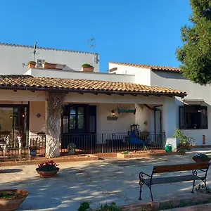 https://villa-amalia.palermohotels.org