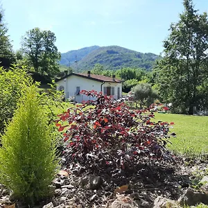 https://la-casetta-di-bianca.hotelitalianriviera.com